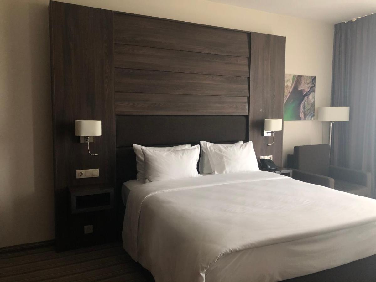 Airport Apartment & Office София Экстерьер фото